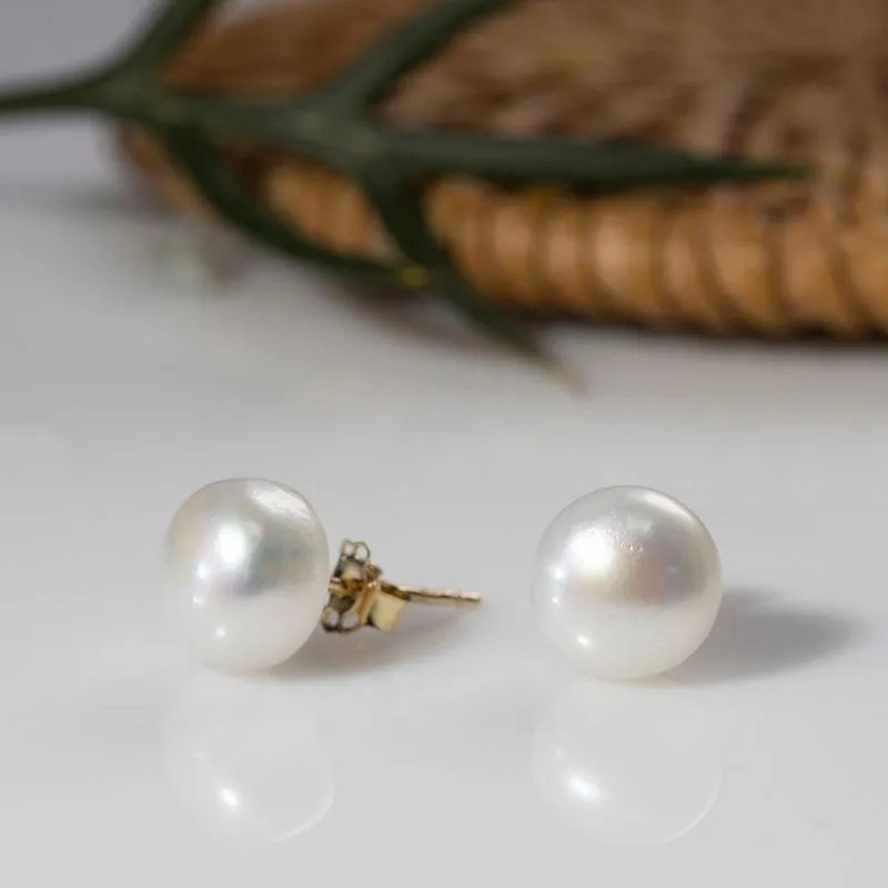 14K Yellow Gold Ball White Pearl 10mm Stud Earrings